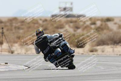 media/Apr-26-2025-BRL Bagger Racing League (Sat) [[9e270f465f]]/3-Super Street Baggers Qualifying/